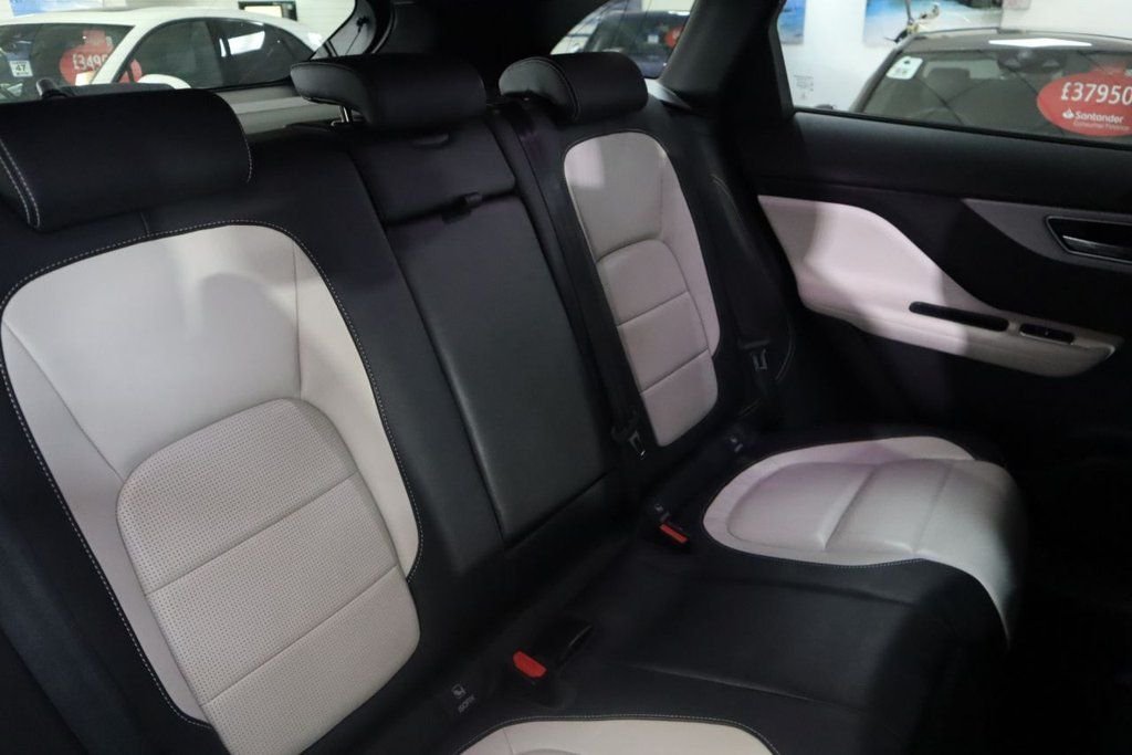 Used Jaguar F-Pace 2019 for sale - 77327947: Photo 16