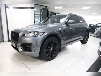 Used Jaguar F-Pace 2019 for sale - 77327947: Photo