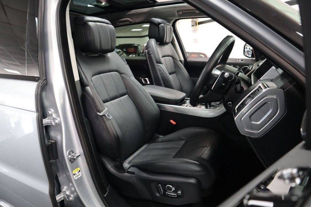 Used Land Rover Range Rover Sport 2019 for sale - 76698457: Photo 10