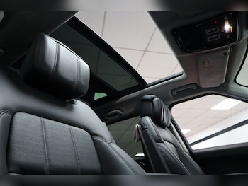 Used Land Rover Range Rover Sport 2019 for sale - 76698457: Photo