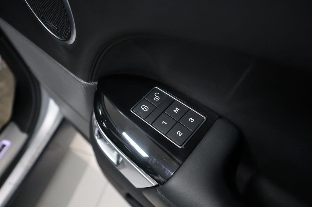 Used Land Rover Range Rover Sport 2019 for sale - 76698457: Photo 7