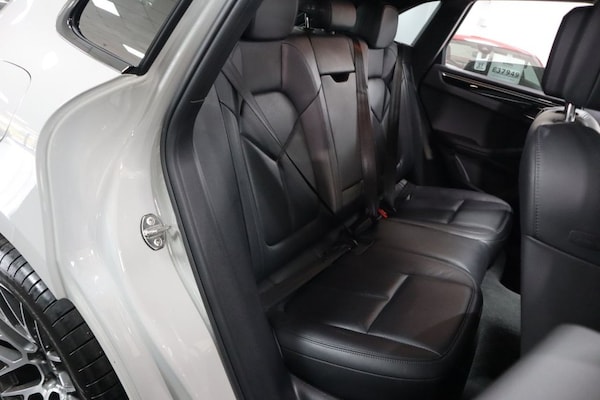 Used Porsche Macan 2019 for sale - 76068922: Photo 22