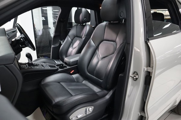 Used Porsche Macan 2019 for sale - 76068922: Photo 24