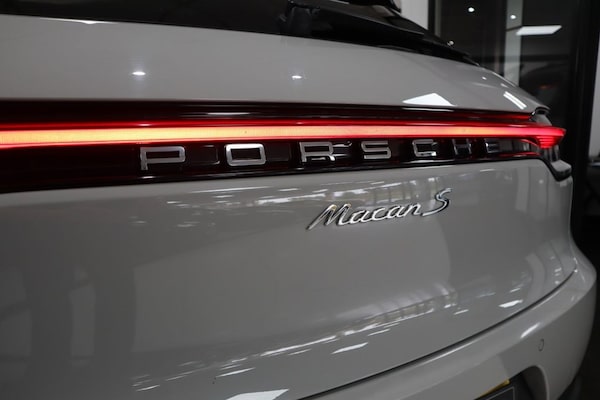 Used Porsche Macan 2019 for sale - 76068922: Photo 30