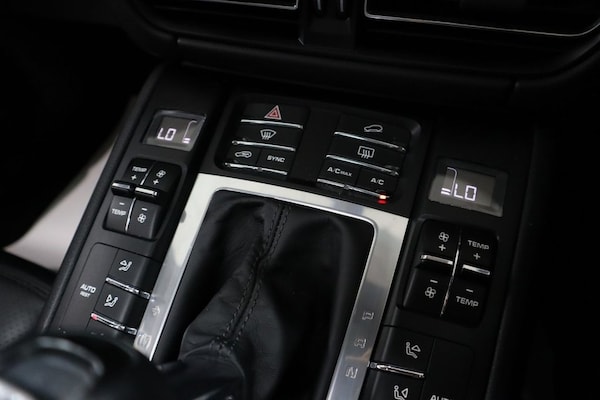 Used Porsche Macan 2019 for sale - 76068922: Photo 34
