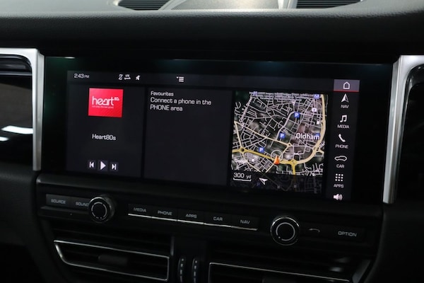 Used Porsche Macan 2019 for sale - 76068922: Photo 35