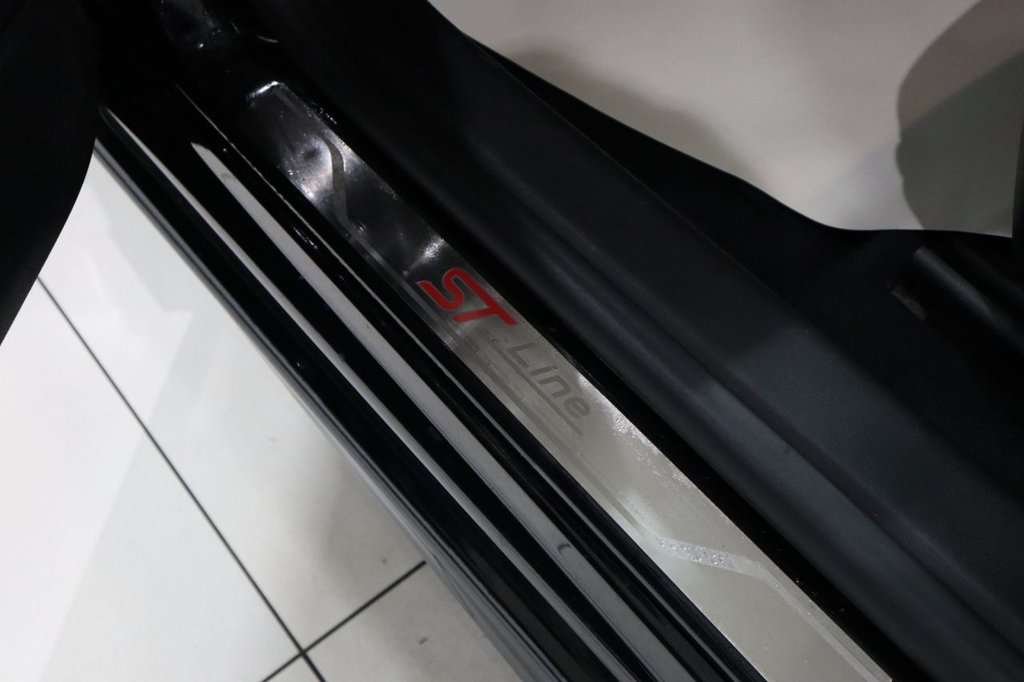 Used Ford Focus 2020 for sale - 76665434: Photo 21