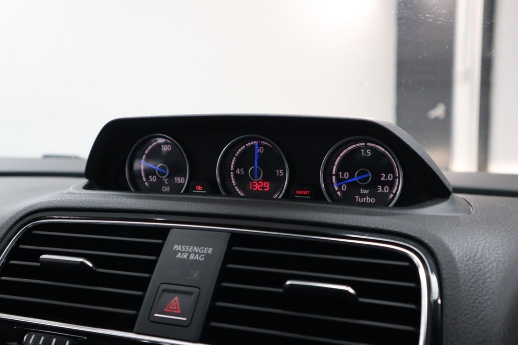 Used Volkswagen Scirocco 2015 for sale - 77634555: Photo 30