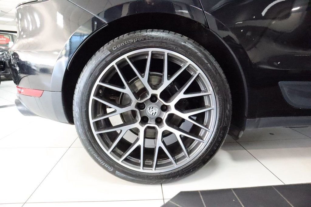 Used Porsche Macan 2021 for sale - 76635498: Photo 18