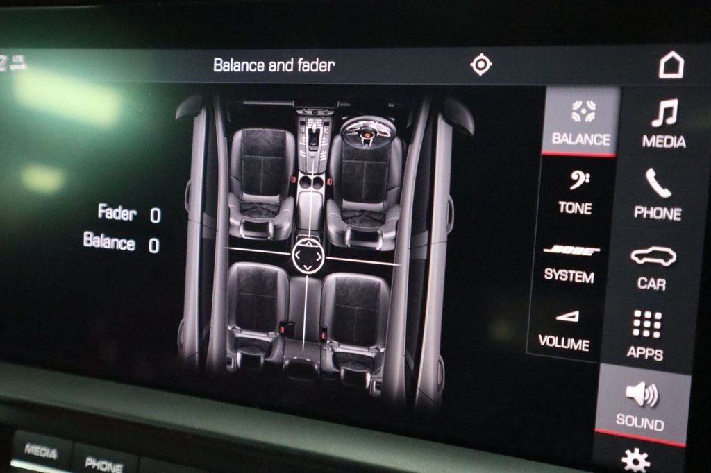 Used Porsche Macan 2021 for sale - 76635498: Photo 22