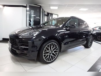 Used Porsche Macan 2021 for sale - 76635498: Photo