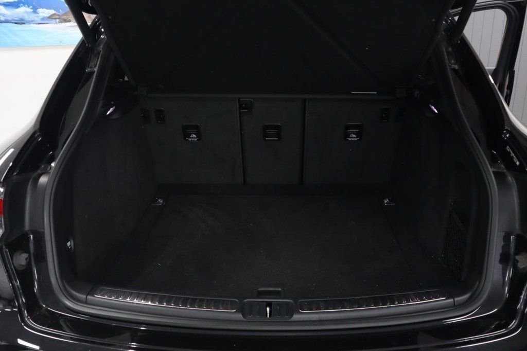 Used Porsche Macan 2021 for sale - 76635498: Photo 7