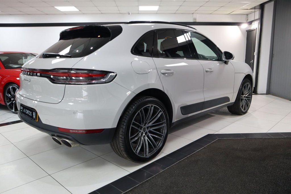 Used Porsche Macan 2019 for sale - 76163105: Photo 11
