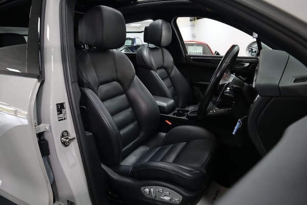 Used Porsche Macan 2019 for sale - 76163105: Photo 19