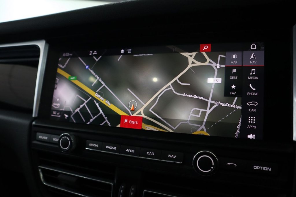 Used Porsche Macan 2019 for sale - 76163105: Photo 36