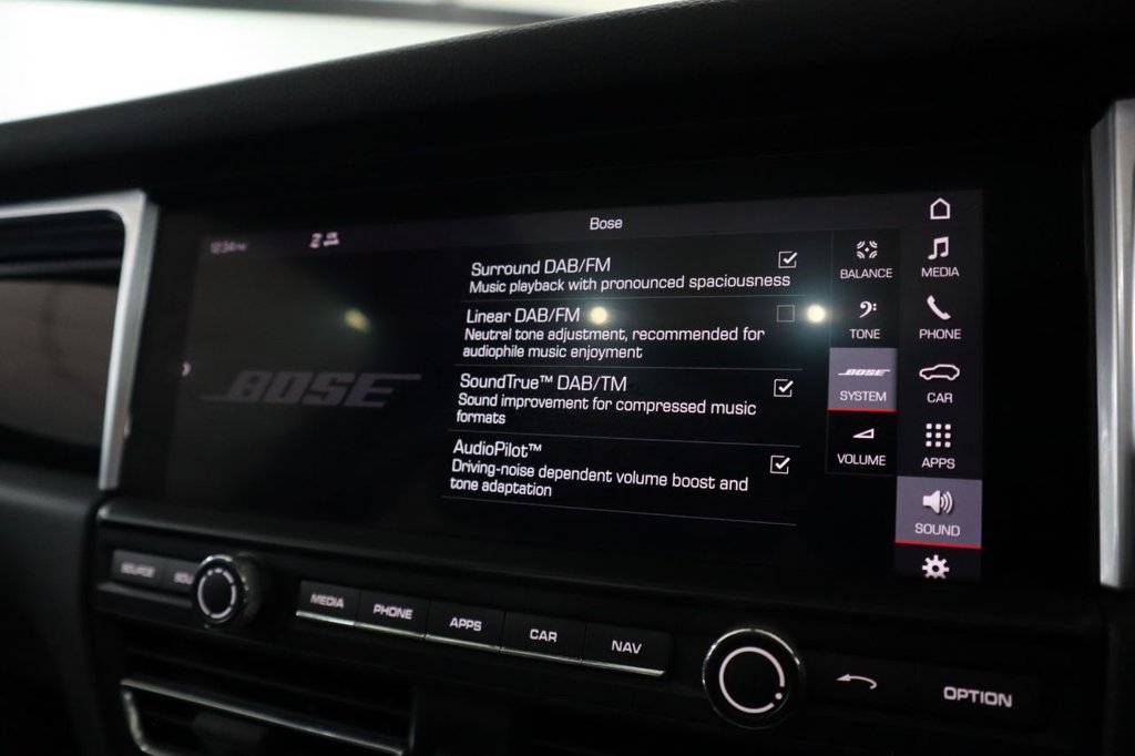 Used Porsche Macan 2019 for sale - 76163105: Photo 39