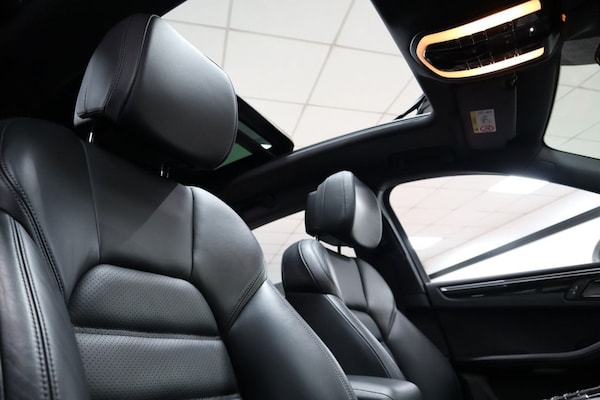 Used Porsche Macan 2019 for sale - 76163105: Photo 3