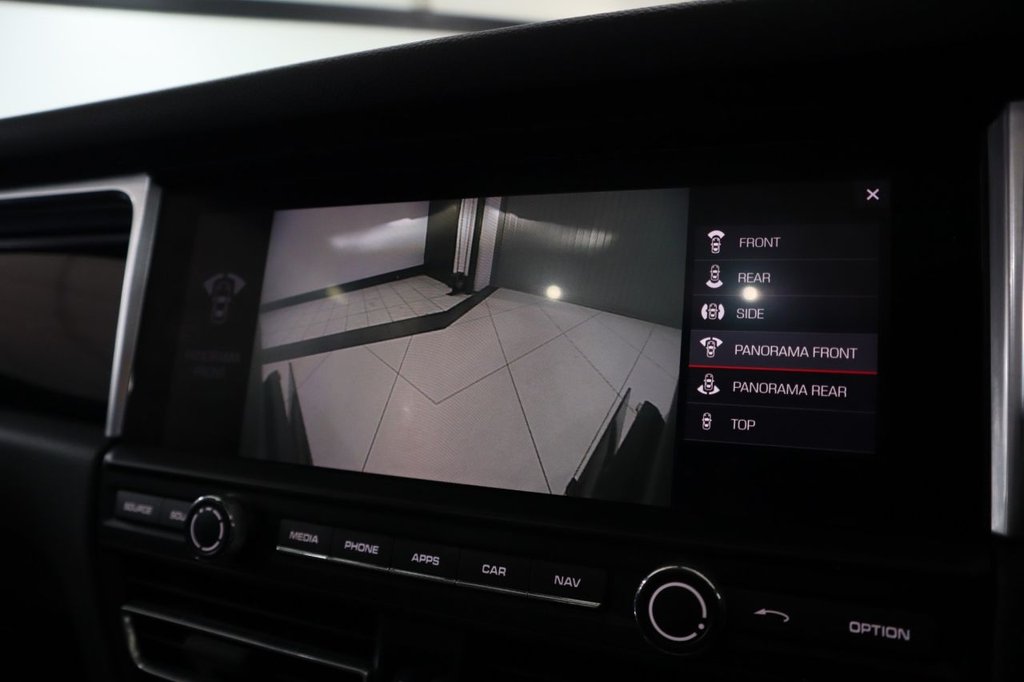 Used Porsche Macan 2019 for sale - 76163105: Photo 48