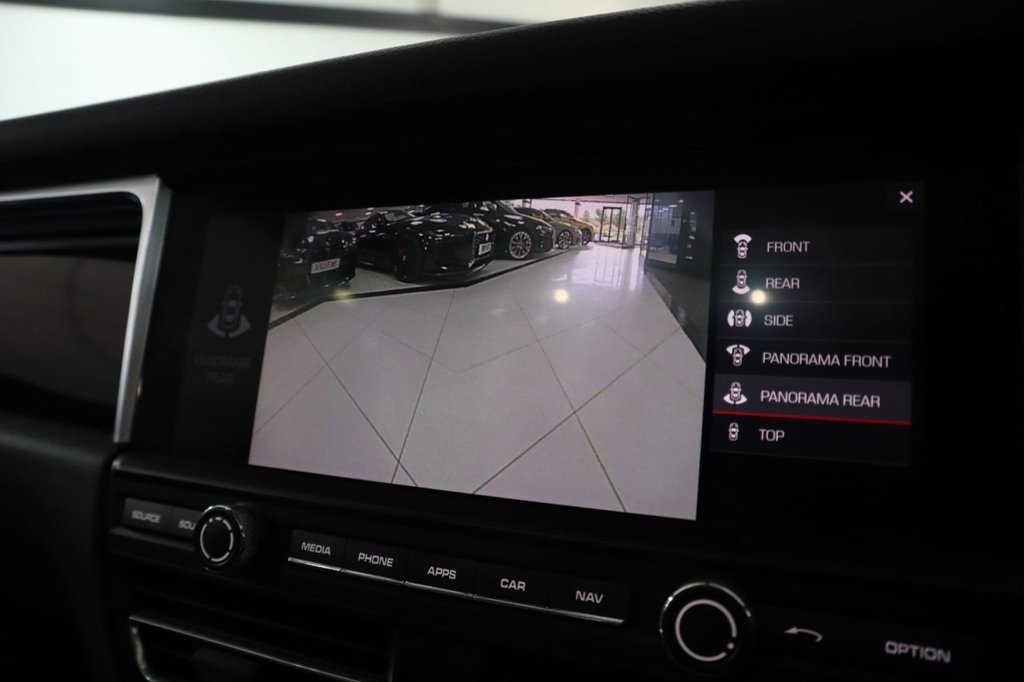 Used Porsche Macan 2019 for sale - 76163105: Photo 49