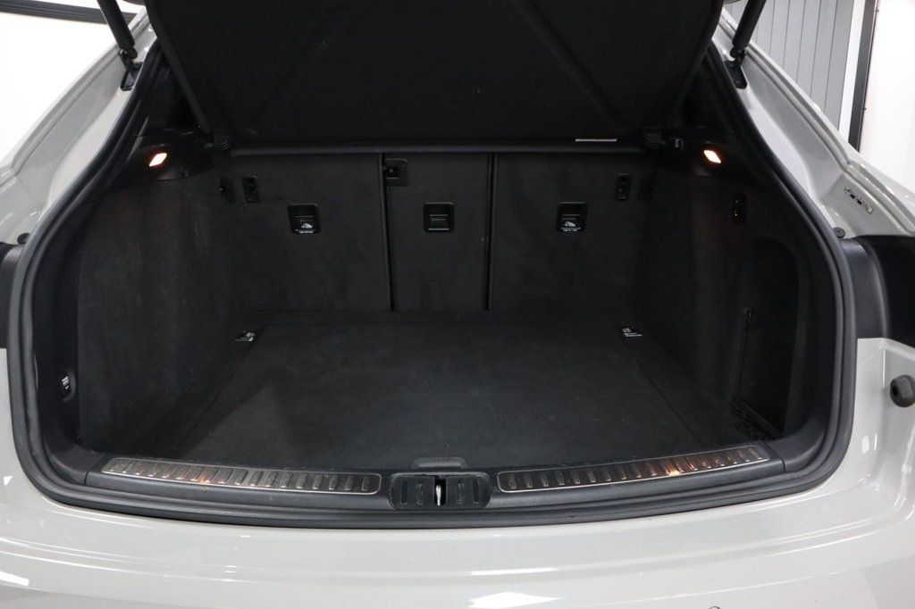 Used Porsche Macan 2019 for sale - 76163105: Photo 9