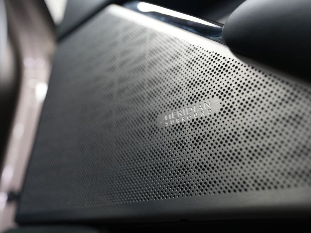 Used Land Rover Range Rover Velar 2018 for sale - 78102667: Photo 15