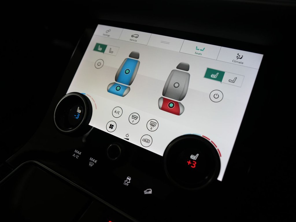 Used Land Rover Range Rover Velar 2018 for sale - 78102667: Photo 30