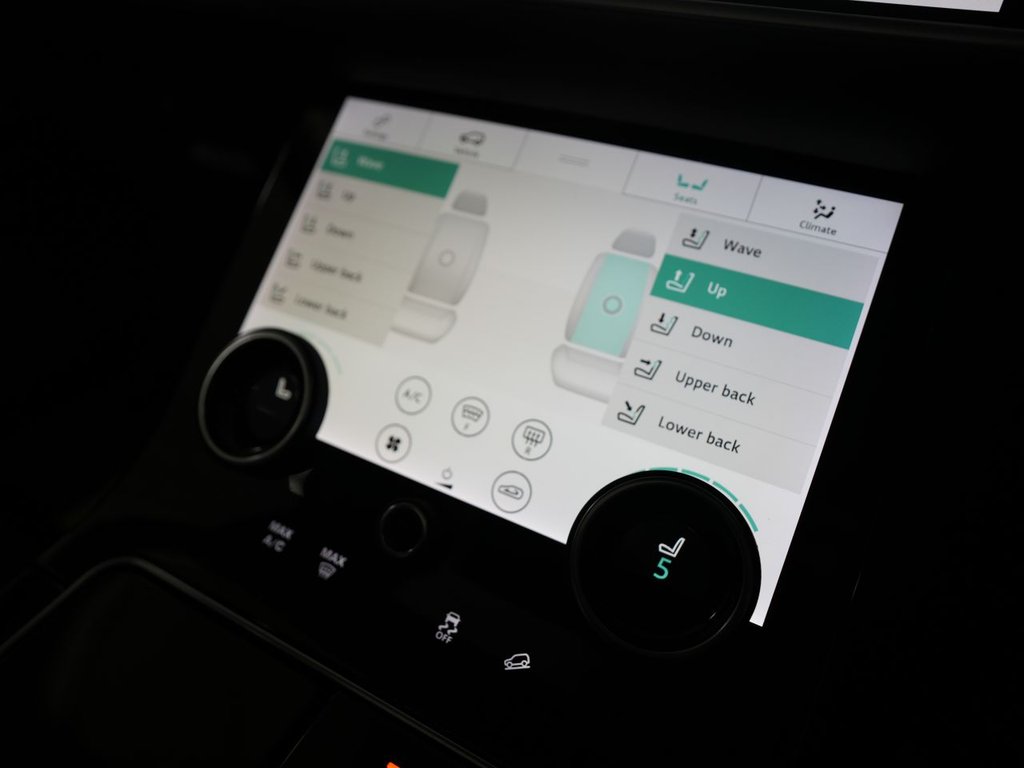 Used Land Rover Range Rover Velar 2018 for sale - 78102667: Photo 31