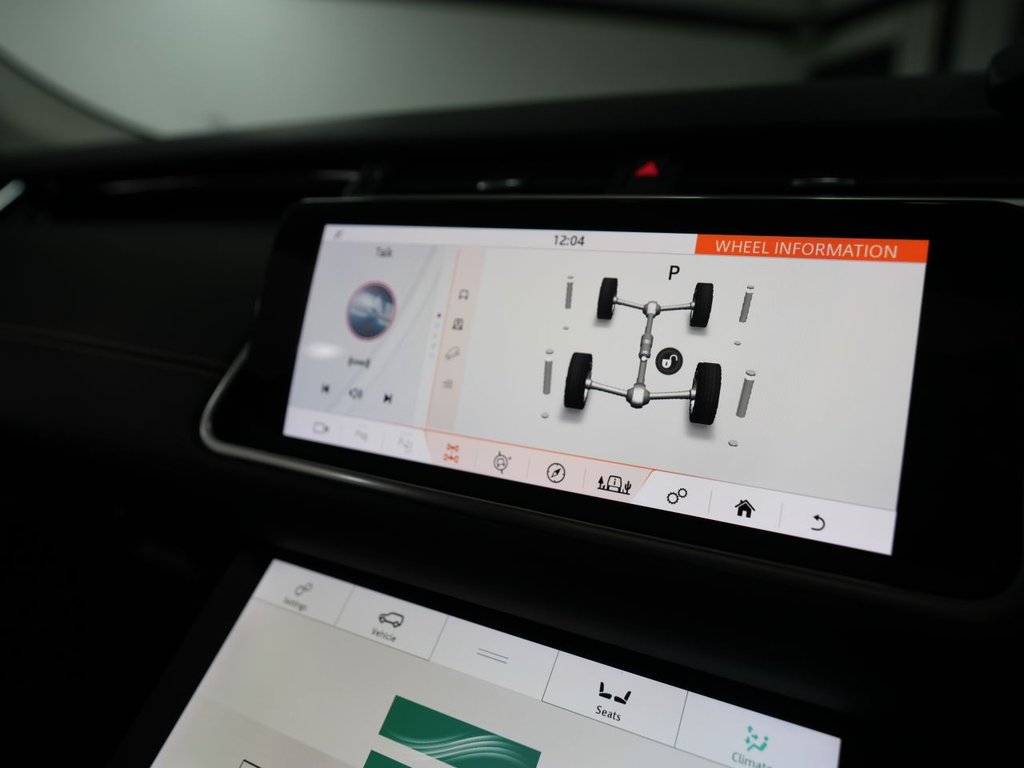 Used Land Rover Range Rover Velar 2018 for sale - 78102667: Photo 43