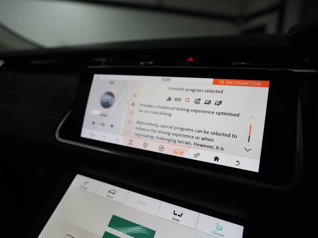 Used Land Rover Range Rover Velar 2018 for sale - 78102667: Photo 46