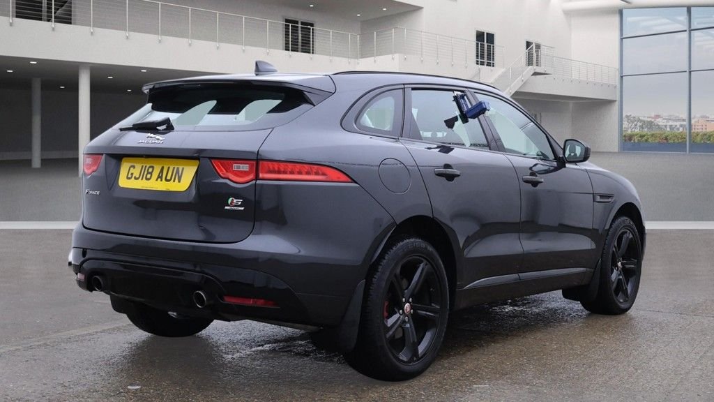 Used Jaguar F-Pace 2018 for sale - 77145622: Photo 5