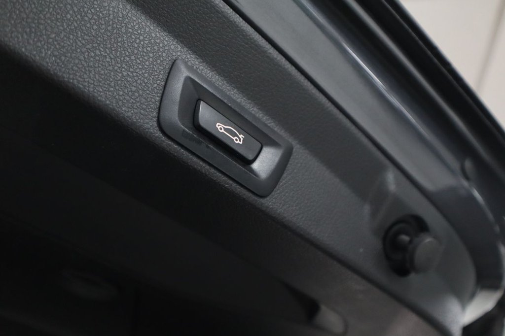 Used BMW 4 Series 2018 for sale - 76552091: Photo 12