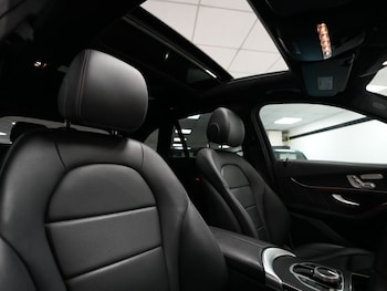 Used Mercedes-Benz GLC 2018 for sale - 78768881: Photo