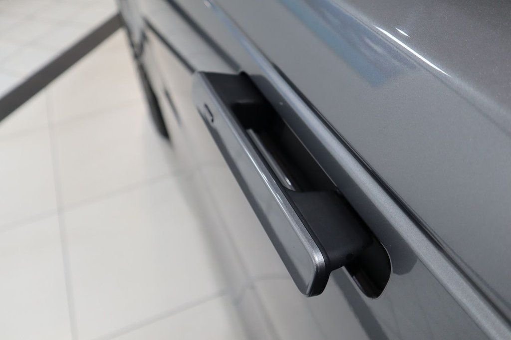 Used Land Rover Range Rover Velar 2018 for sale - 76500971: Photo 12