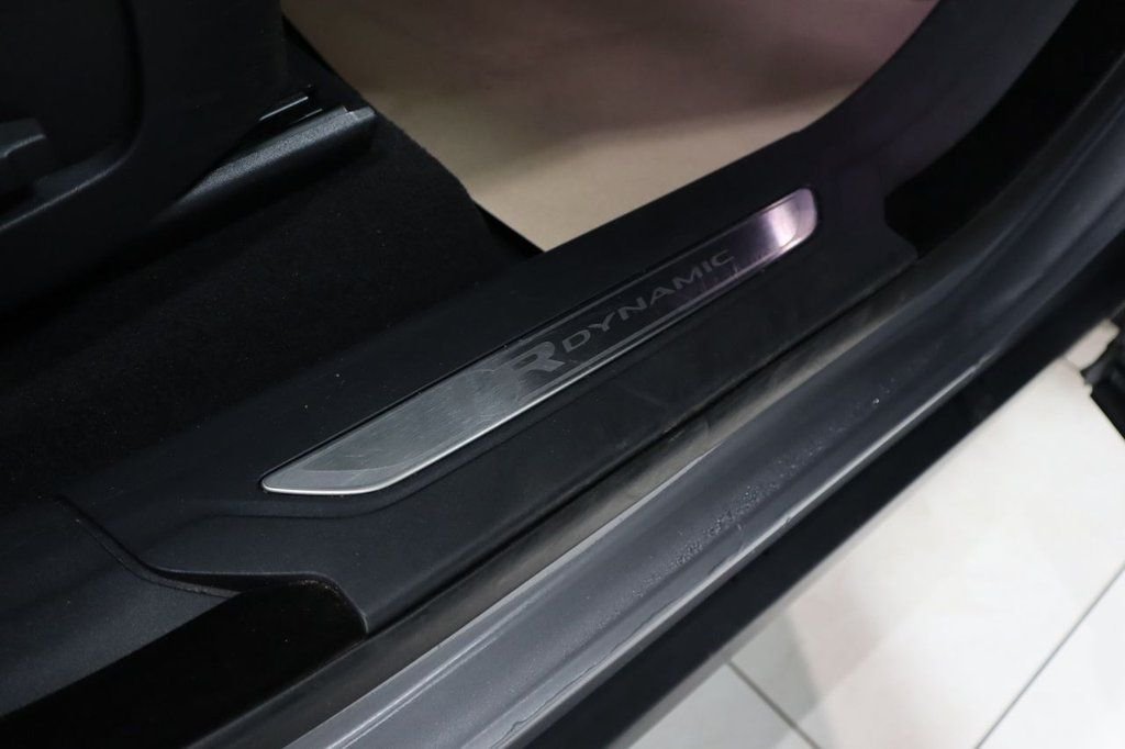 Used Land Rover Range Rover Velar 2018 for sale - 76500971: Photo 16