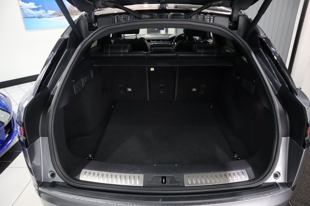 Used Land Rover Range Rover Velar 2018 for sale - 76500971: Photo 8