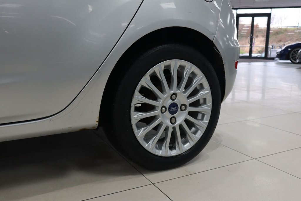 Used Ford Fiesta 2014 for sale - 77452389: Photo 17