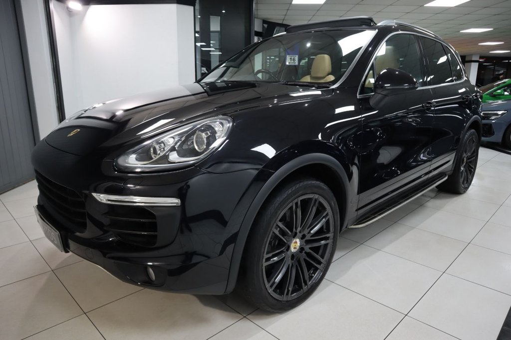 Used Porsche Cayenne 2014 for sale - 77042519: Photo 3