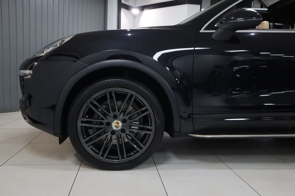 Used Porsche Cayenne 2014 for sale - 77042519: Photo 31