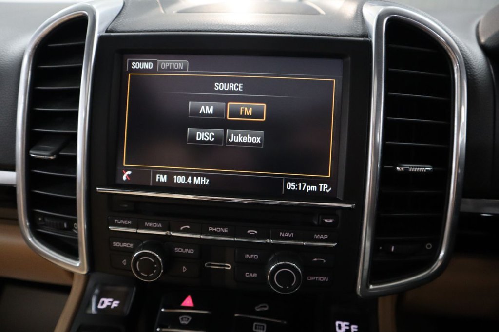 Used Porsche Cayenne 2014 for sale - 77042519: Photo 33