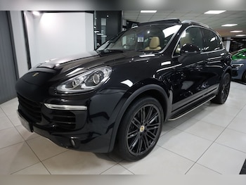 Used Porsche Cayenne 2014 for sale - 77042519: Photo