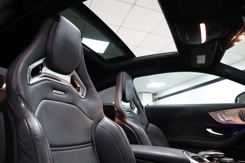 Used Mercedes-Benz C Class 2020 for sale - 76203211: Photo 3