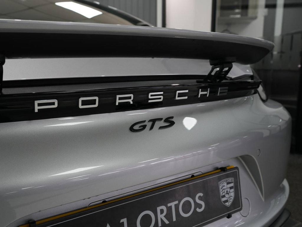 Used Porsche Cayman 2022 for sale - 77785929: Photo 14