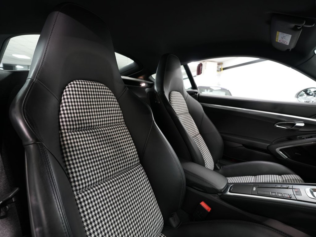 Used Porsche Cayman 2022 for sale - 77785929: Photo 26