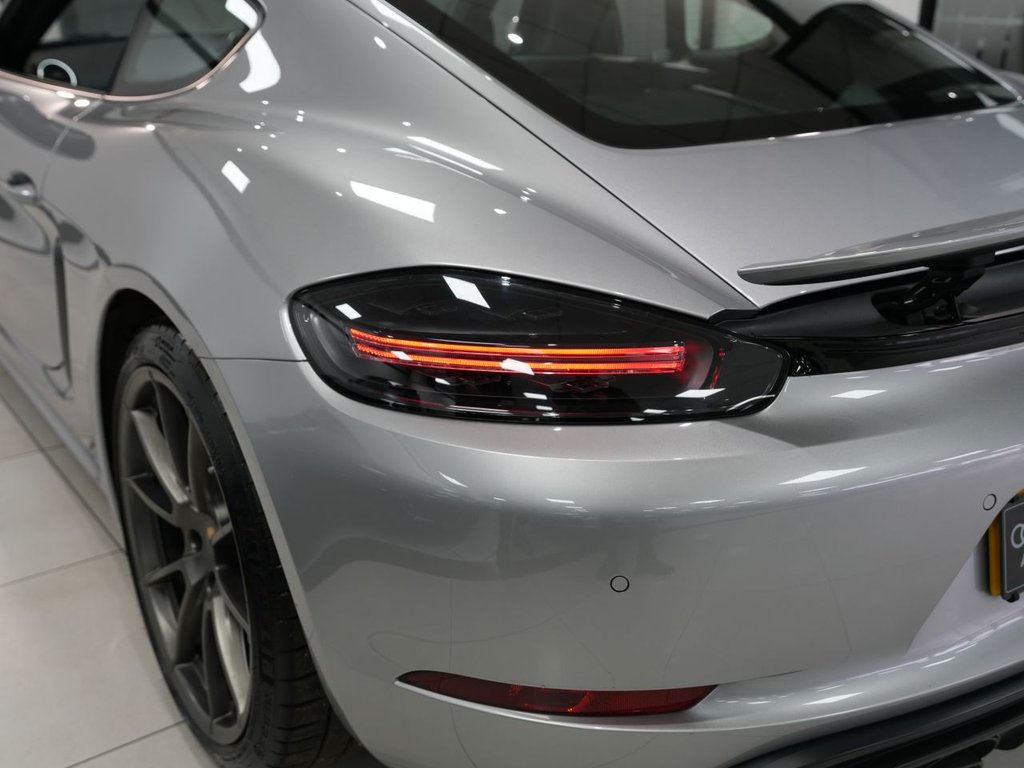 Used Porsche Cayman 2022 for sale - 77785929: Photo 33