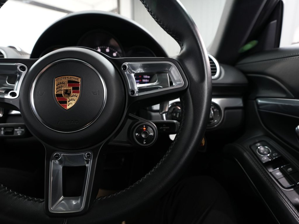 Used Porsche Cayman 2022 for sale - 77785929: Photo 36