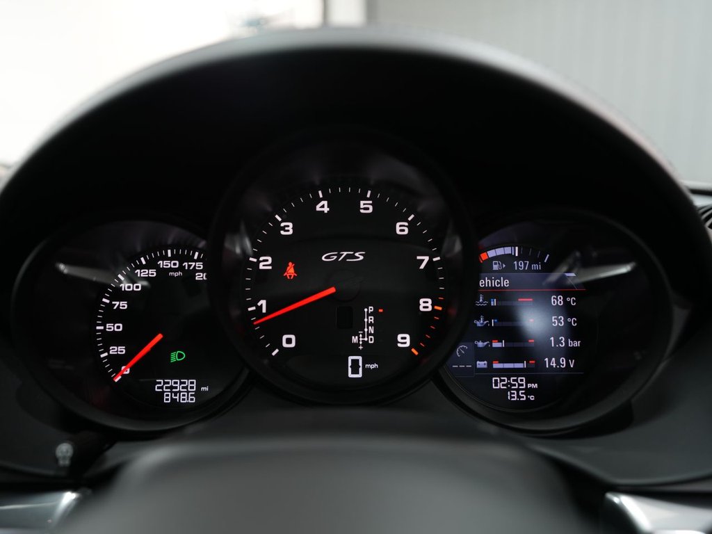 Used Porsche Cayman 2022 for sale - 77785929: Photo 39