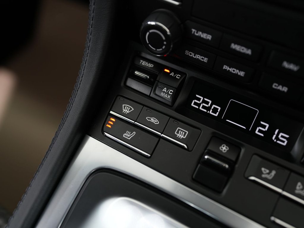 Used Porsche Cayman 2022 for sale - 77785929: Photo 49