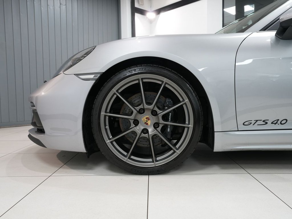 Used Porsche Cayman 2022 for sale - 77785929: Photo 5