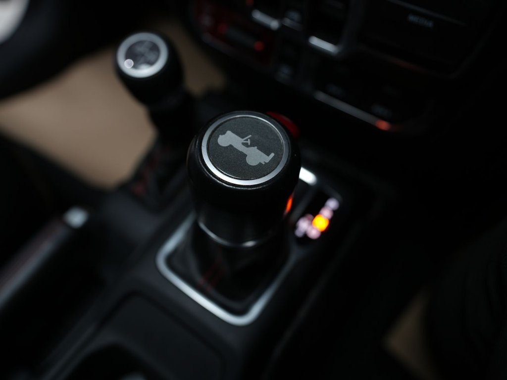 Used Jeep Wrangler 2022 for sale - 77936000: Photo 37