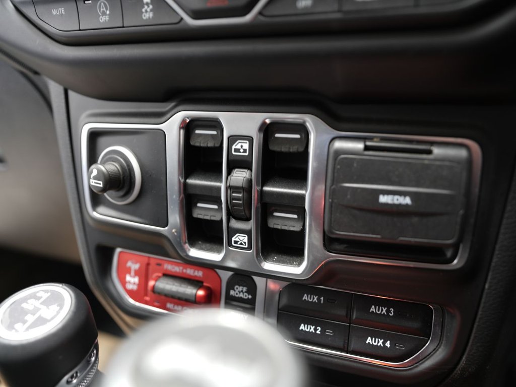 Used Jeep Wrangler 2022 for sale - 77936000: Photo 40